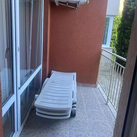 Apartament Ground Floor, 2-bed Słoneczny Brzeg